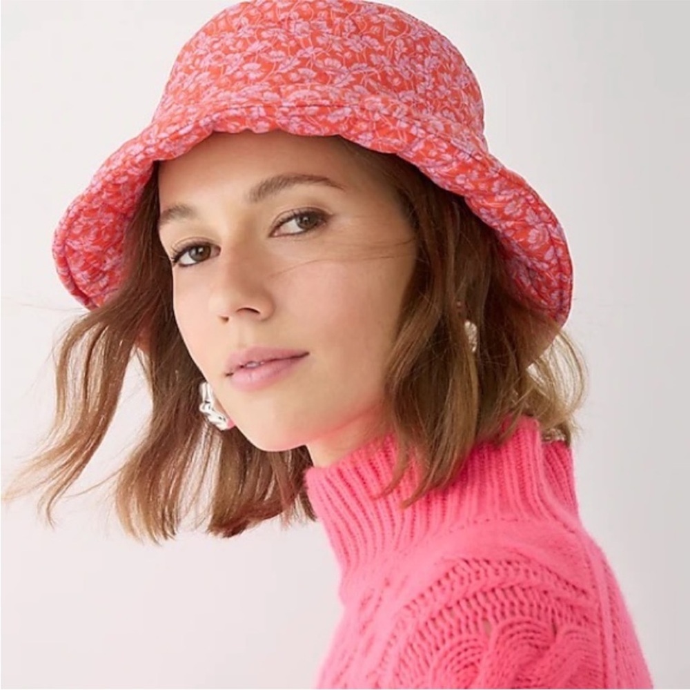 J CREW Liberty Fabrics Boho Quilted Floral Printed Trendy Bucket Hat